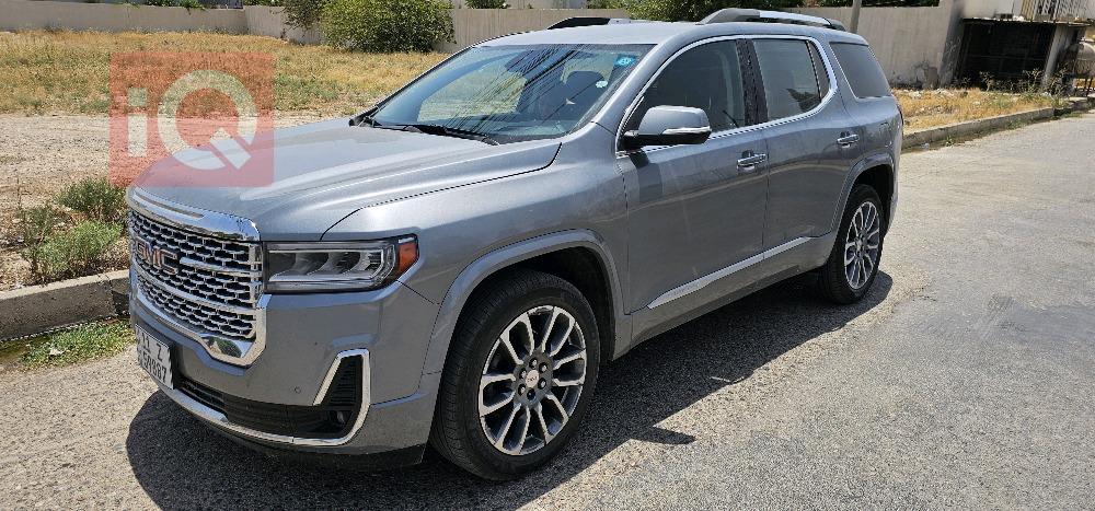 جي ام سي اكاديا